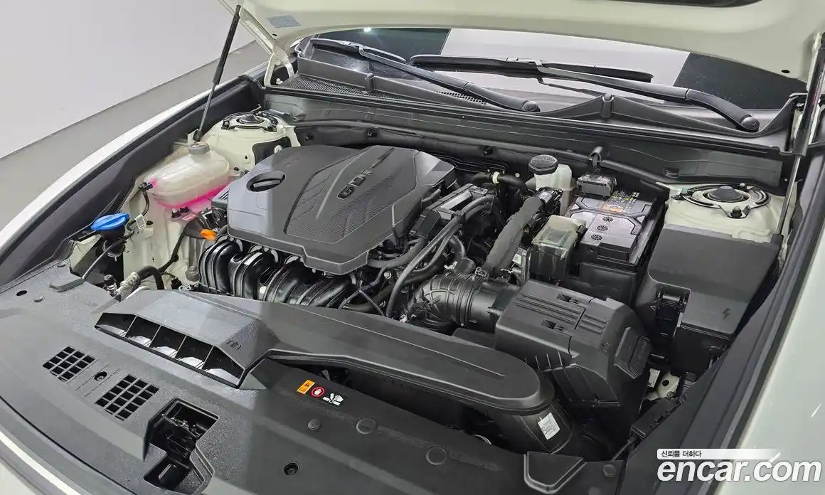 Hyundai Grandeur 2024 2.5 автомат (гидро), фото 6