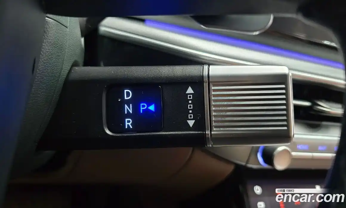 Hyundai Grandeur 2024 2.5 автомат (гидро), фото 9