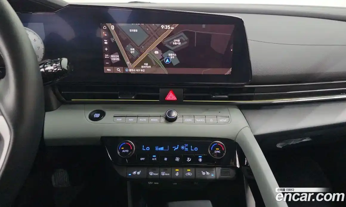 Hyundai Avante 2024 1.6 автомат (гидро), фото 18