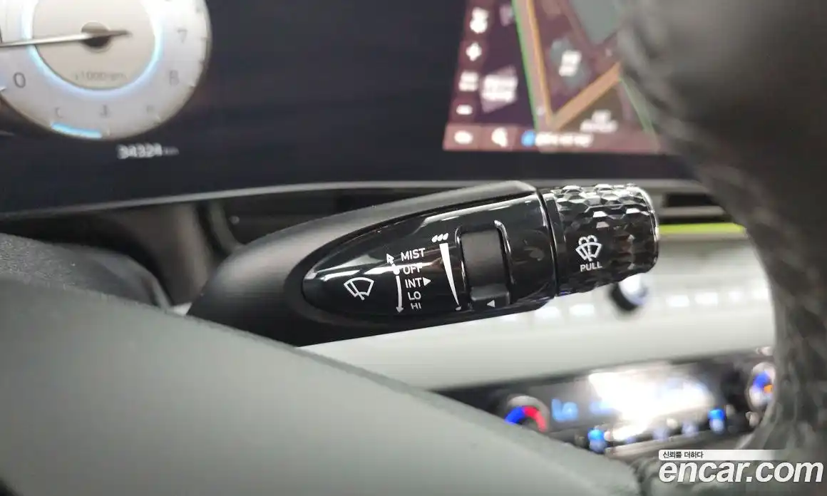 Hyundai Avante 2024 1.6 автомат (гидро), фото 29