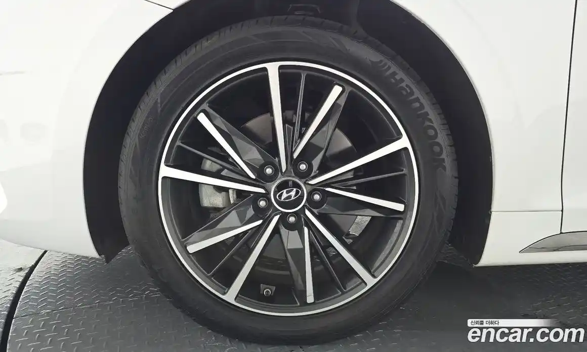 Hyundai Grandeur 2022 2.5 автомат (гидро), фото 5