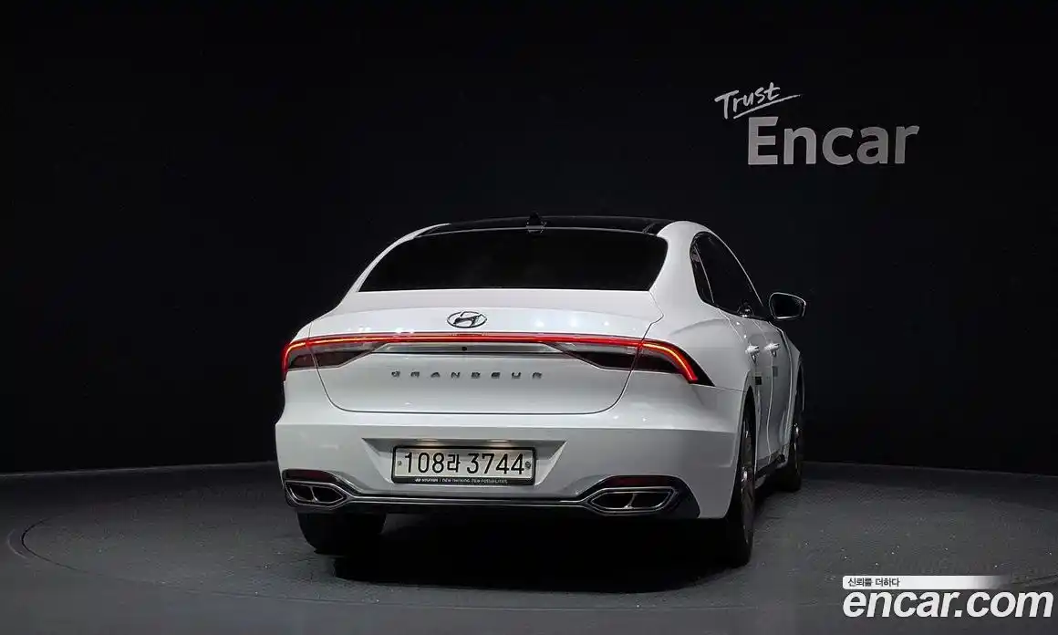 Hyundai Grandeur 2020 2.5 автомат (гидро), фото 4