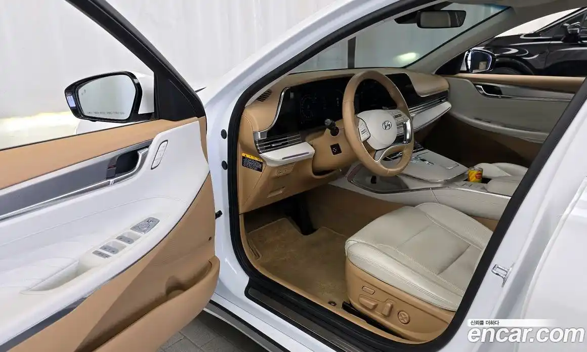 Hyundai Grandeur 2020 2.5 автомат (гидро), фото 10