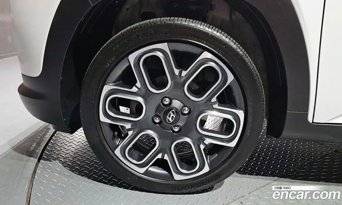 Hyundai Casper 2022 1.0 автомат (гидро), фото 5