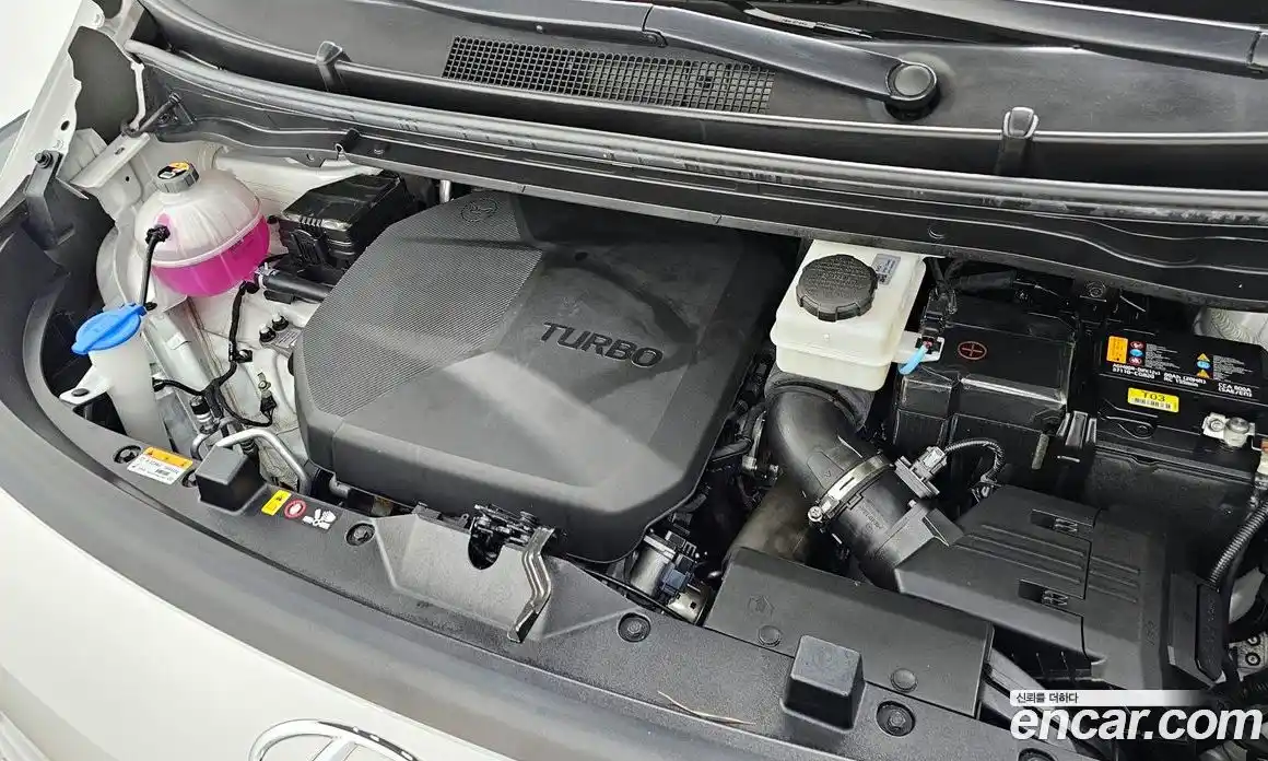 Hyundai Staria 2024 2.2 автомат (гидро), фото 6