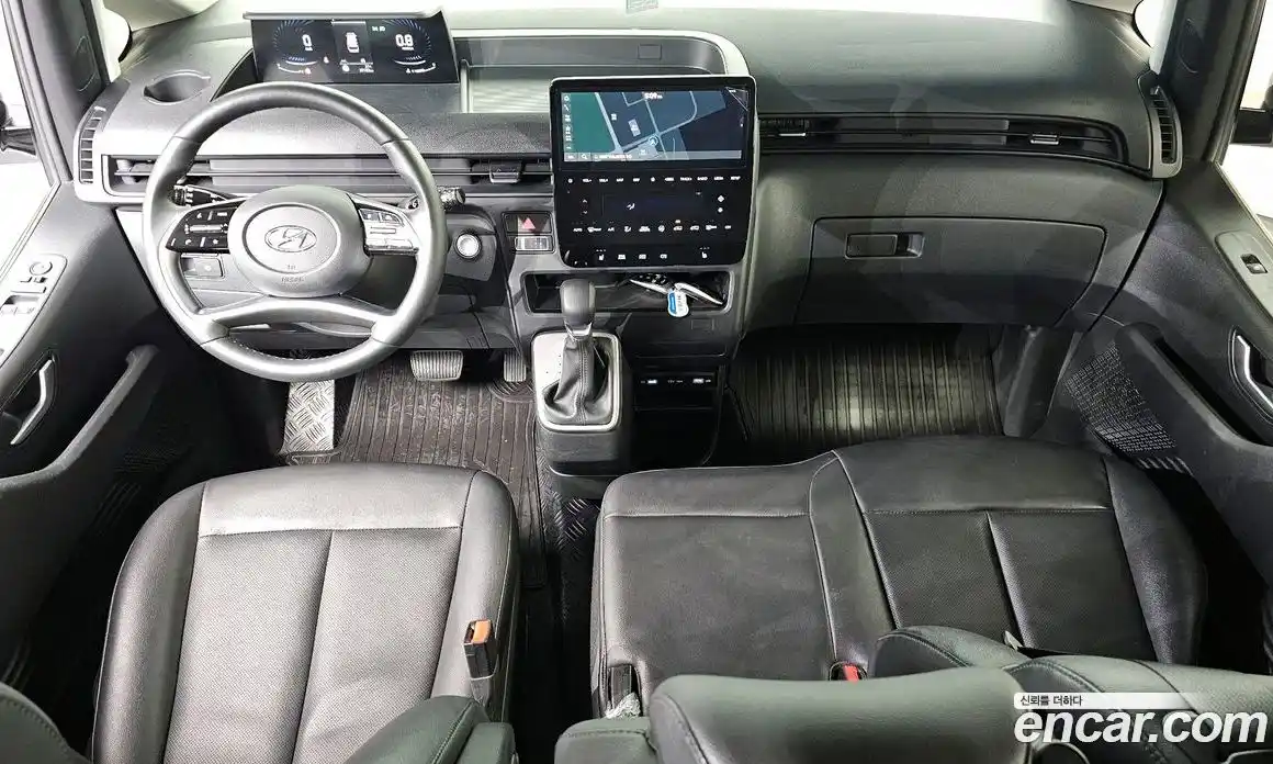 Hyundai Staria 2024 2.2 автомат (гидро), фото 10