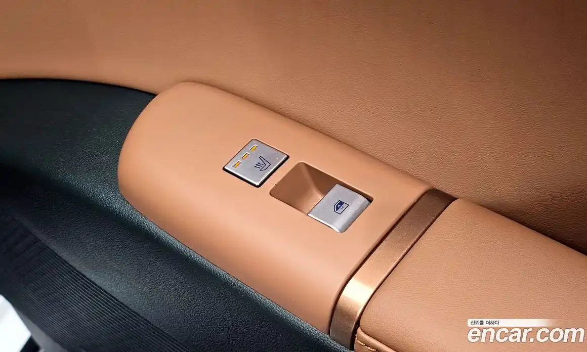 Hyundai Grandeur 2023 3.5 автомат (гидро), фото 23