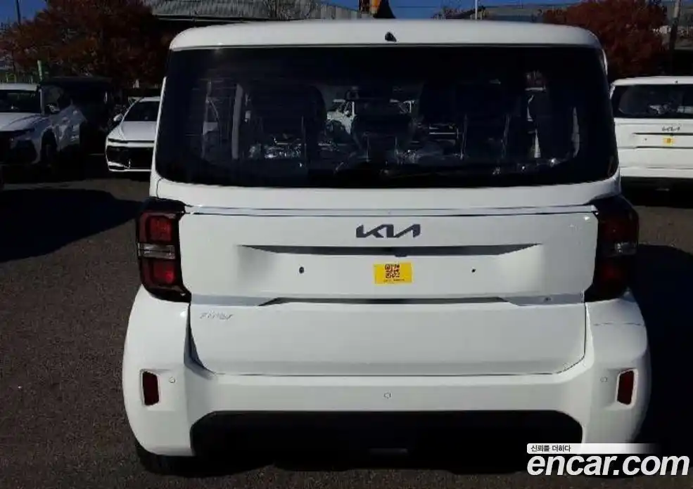 Kia Ray 2025 1.0 автомат (гидро), фото 3