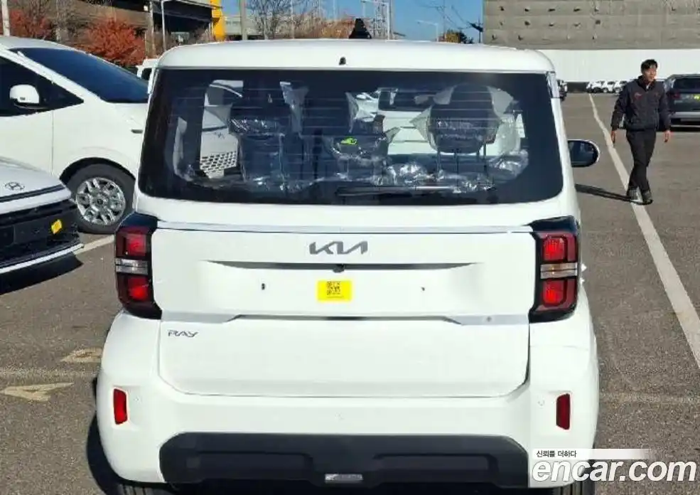 Kia Ray 2025 1.0 автомат (гидро), фото 3
