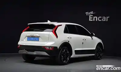 Kia Niro 2023 0.2 автомат (гидро), миниатюра 2