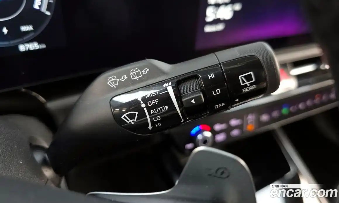 Kia Niro 2023 0.2 автомат (гидро), фото 25