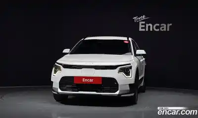 Kia Niro 2023 0.2 автомат (гидро), миниатюра 3