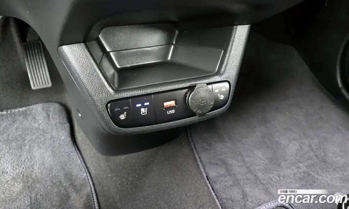 Kia Ray 2022 1.0 автомат (гидро), фото 24