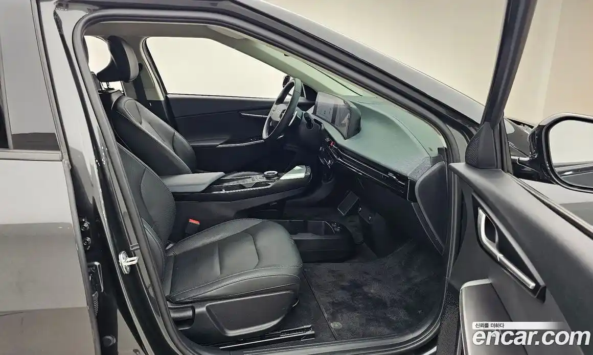 Kia EV6 2023 0.1 автомат (гидро), фото 11