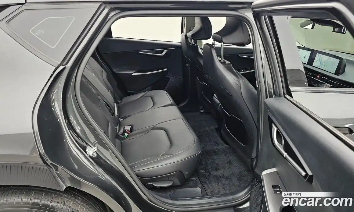 Kia EV6 2023 0.1 автомат (гидро), фото 12