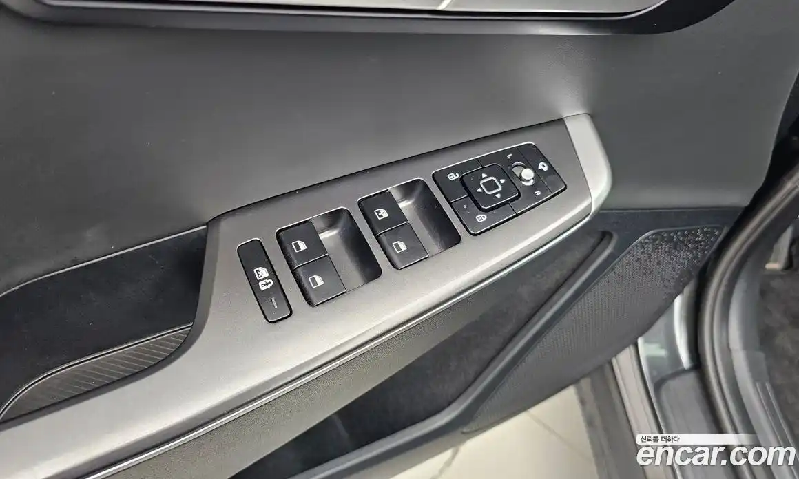 Kia EV6 2023 0.1 автомат (гидро), фото 18