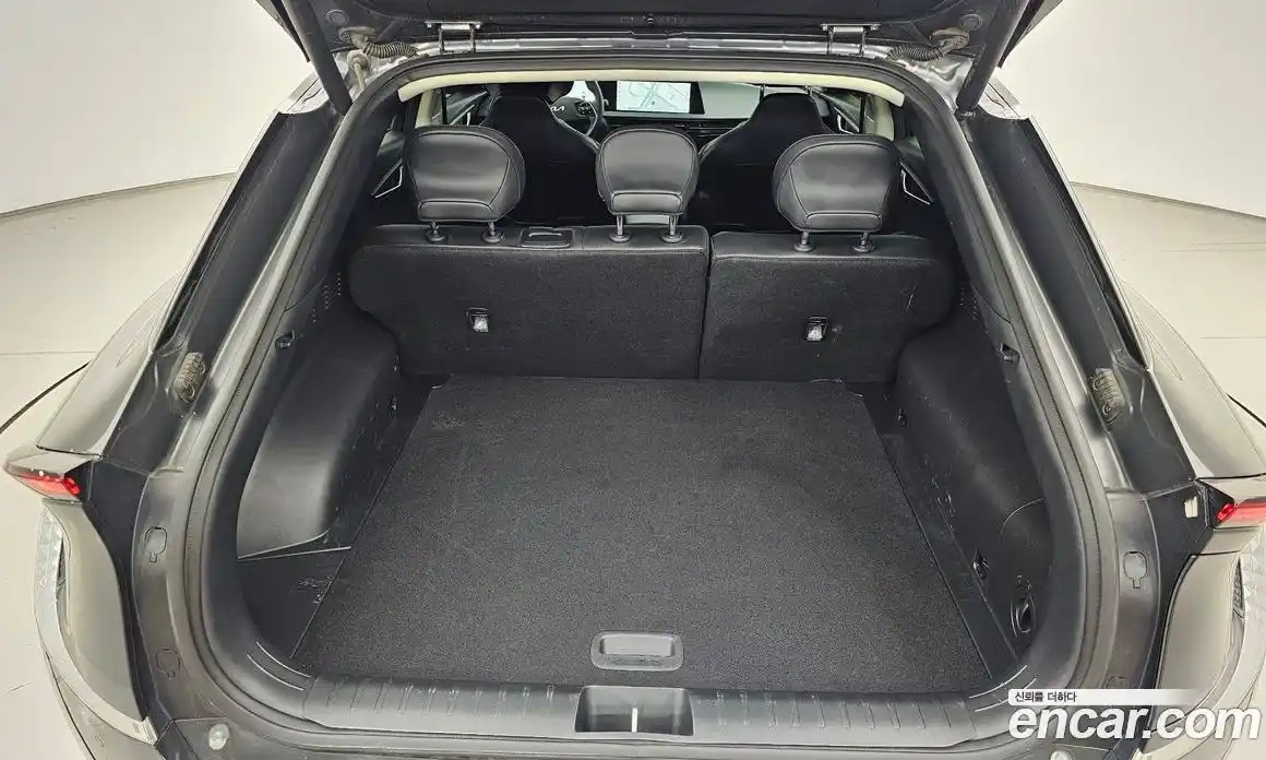 Kia EV6 2023 0.1 автомат (гидро), фото 20