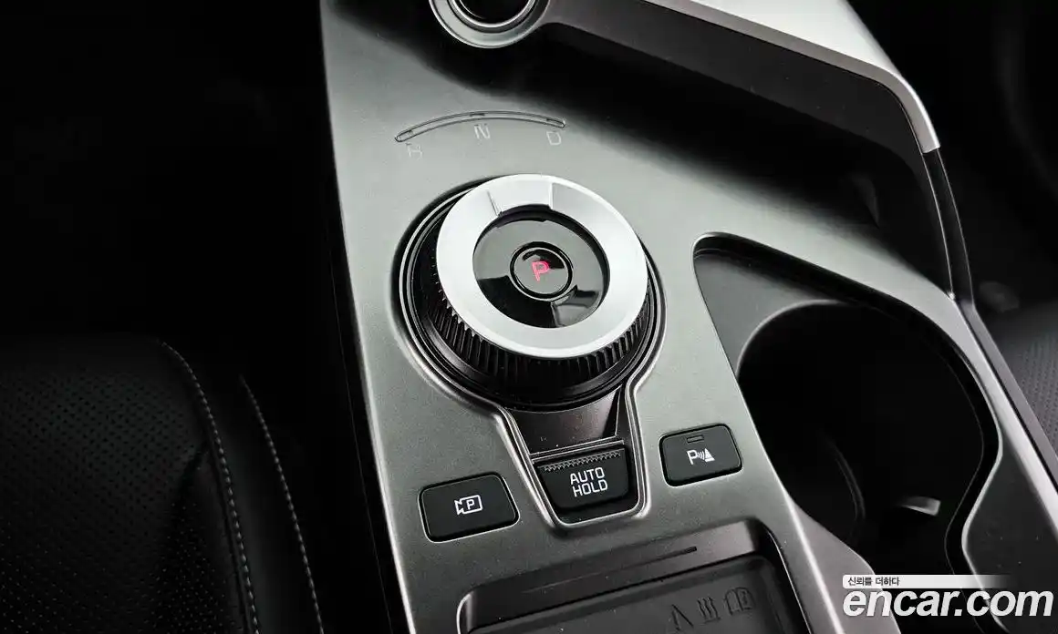 Kia EV6 2023 0.1 автомат (гидро), фото 9