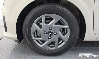 Kia Morning 2023 1.0 автомат (гидро), миниатюра 5