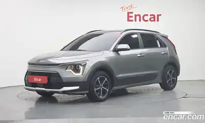 Kia Niro, 2024, 36 123 км