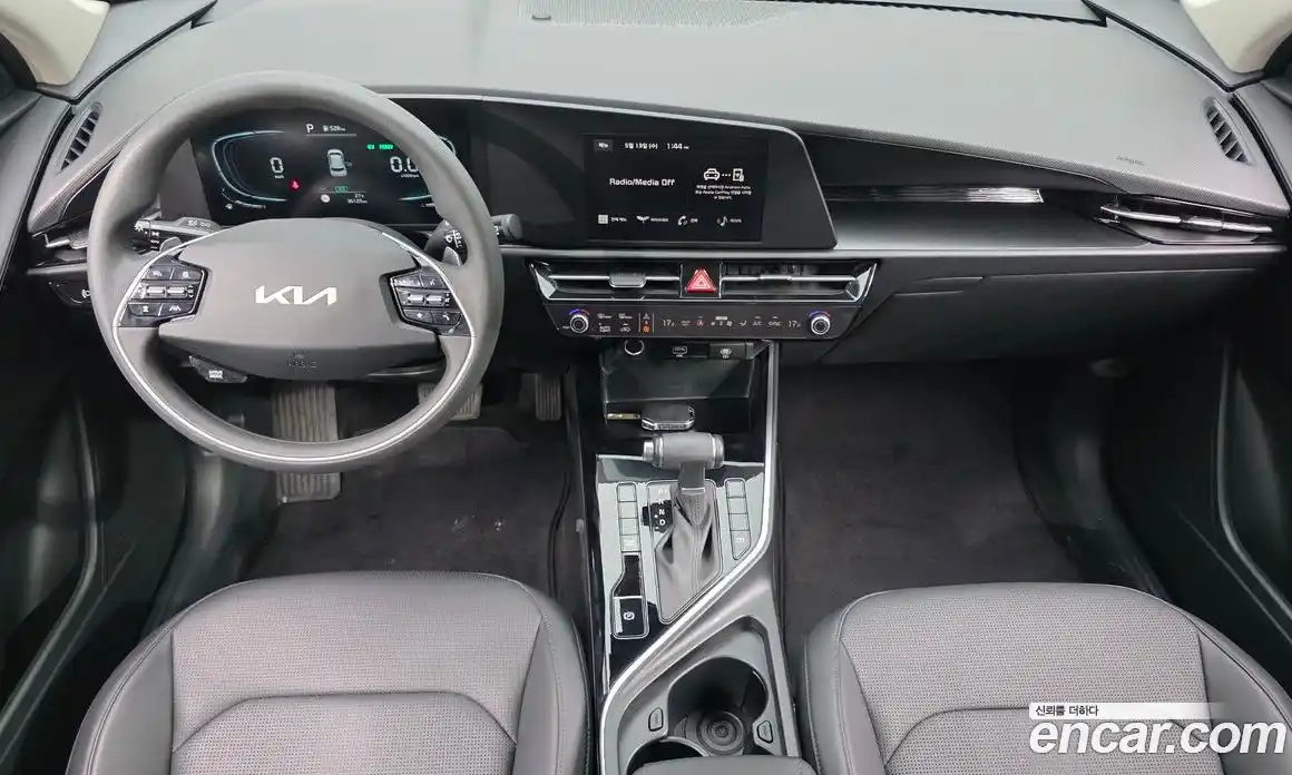 Kia Niro 2024 1.6 автомат (гидро), фото 7