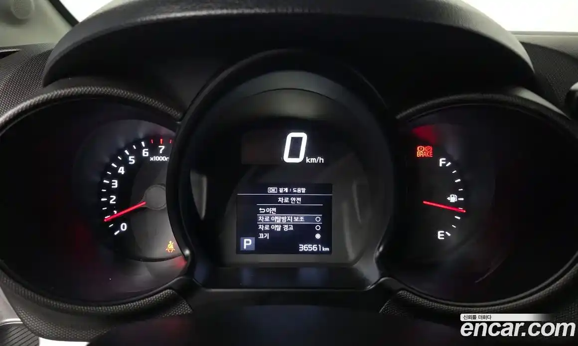 Kia Ray 2022 1.0 автомат (гидро), фото 8