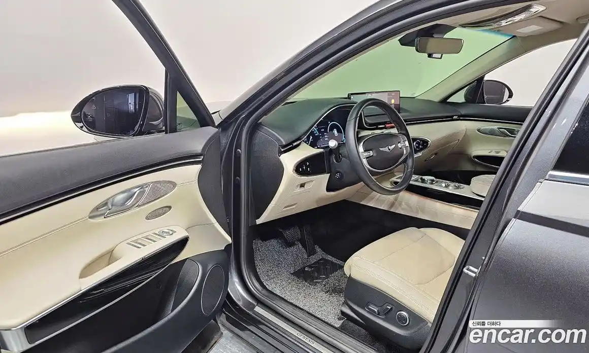 Genesis GV70 2021 2.2 автомат (гидро), фото 13