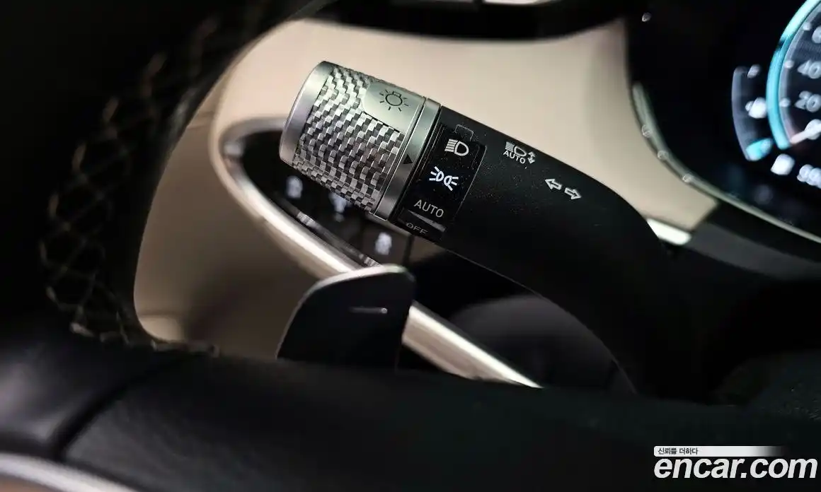 Genesis GV70 2021 2.2 автомат (гидро), фото 24