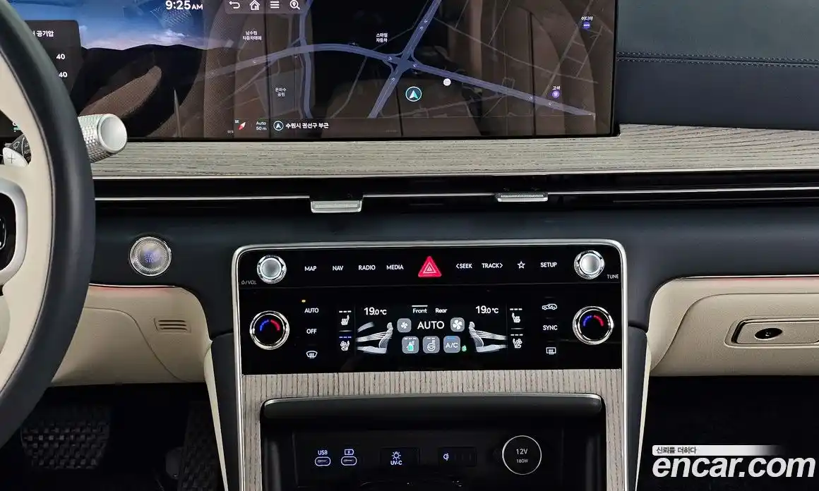 Genesis GV80 2024 2.5 автомат (гидро), фото 20
