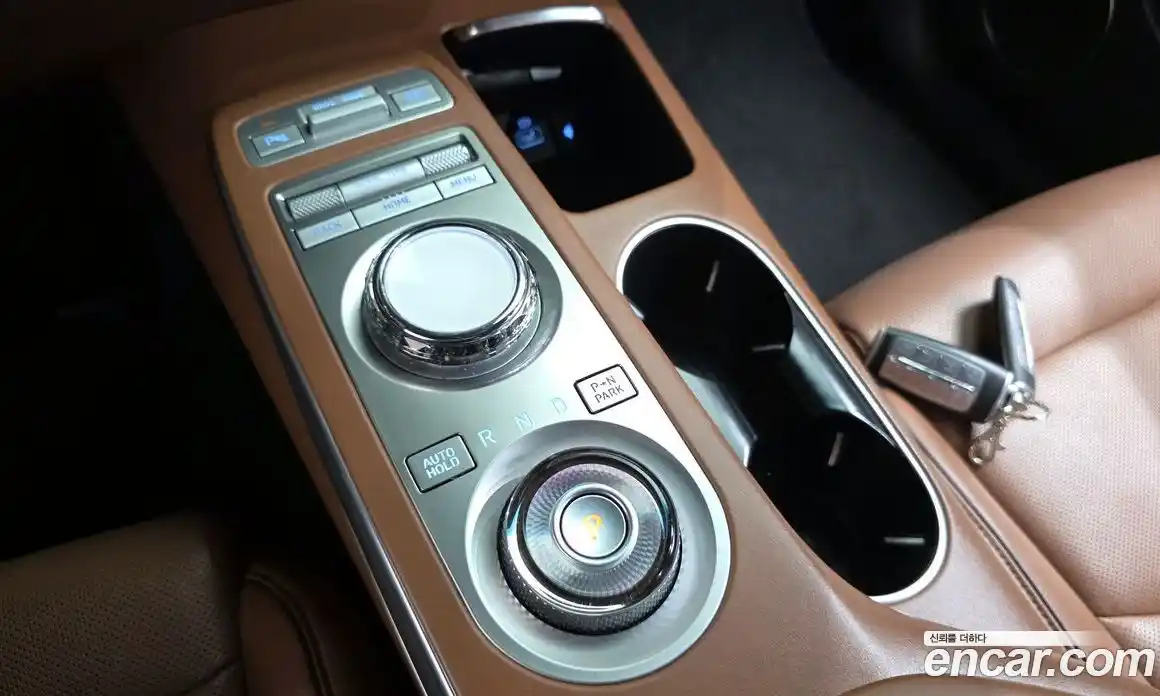Genesis GV70 2022 2.5 автомат (гидро), фото 12