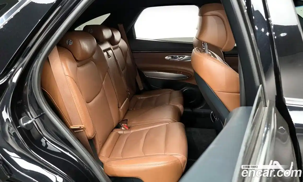 Genesis GV70 2022 2.5 автомат (гидро), фото 17