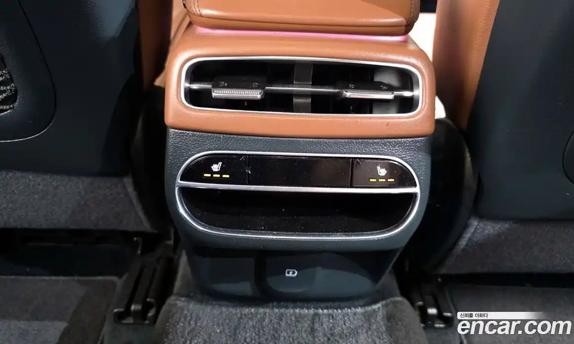 Genesis GV70 2022 2.5 автомат (гидро), фото 37