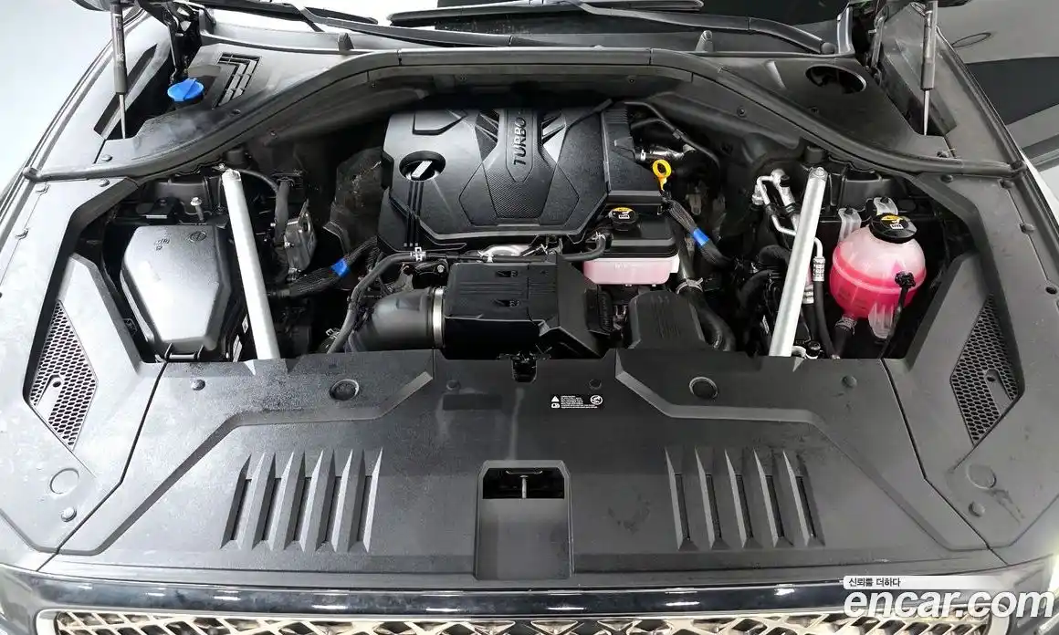 Genesis GV70 2022 2.5 автомат (гидро), фото 6