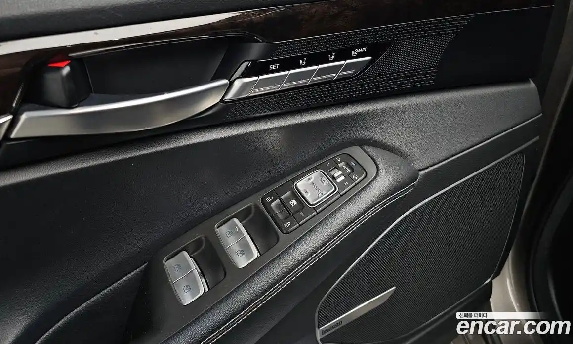Genesis G90 2019 3.8 автомат (гидро), фото 23