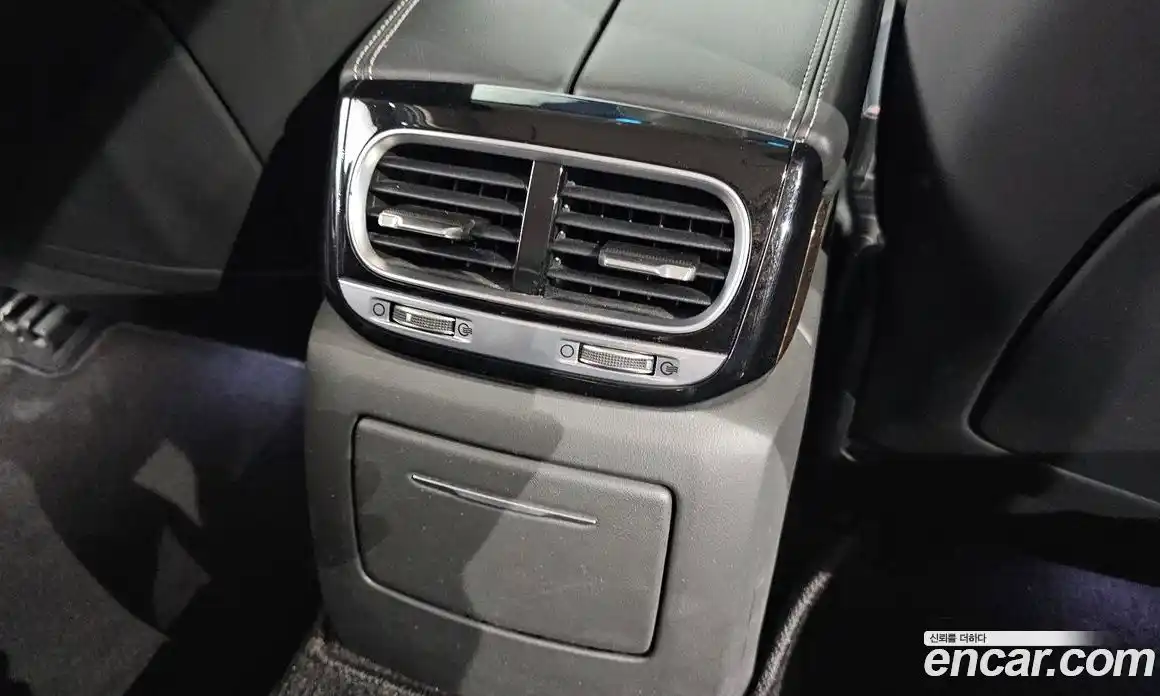 Genesis G90 2019 3.8 автомат (гидро), фото 31