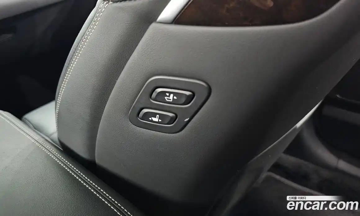 Genesis G90 2019 3.8 автомат (гидро), фото 32