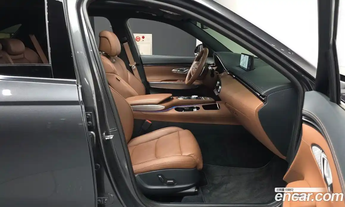 Genesis GV70 2022 2.5 автомат (гидро), фото 11