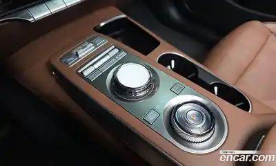 Genesis GV70 2022 2.5 автомат (гидро), миниатюра 9