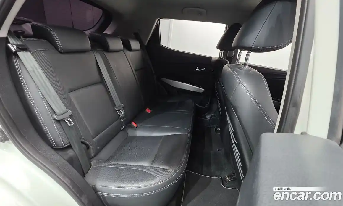 SsangYong TIBOLI 2015 1.6 автомат (гидро), фото 18
