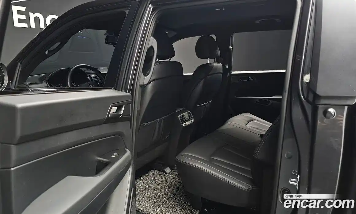 SsangYong Rexton 2021 2.2 автомат (гидро), фото 12