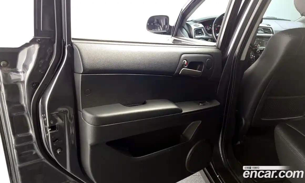 SsangYong Korando 2017 2.2 автомат (гидро), фото 15