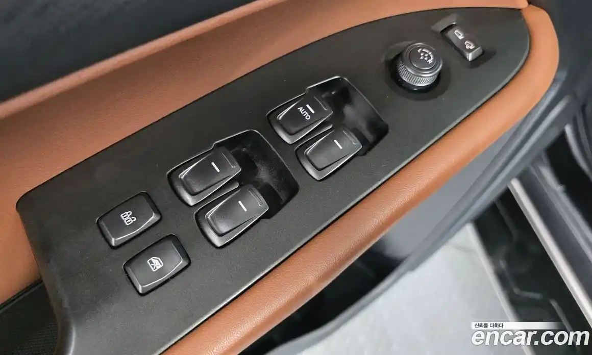 SsangYong Rexton 2019 2.2 автомат (гидро), фото 12