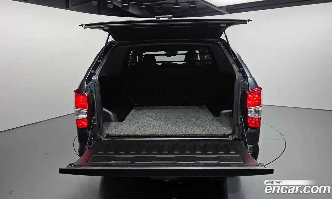 SsangYong Rexton 2019 2.2 автомат (гидро), фото 20