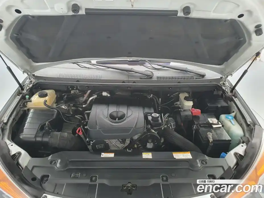 SsangYong Korando 2014 2.0 автомат (гидро), фото 8