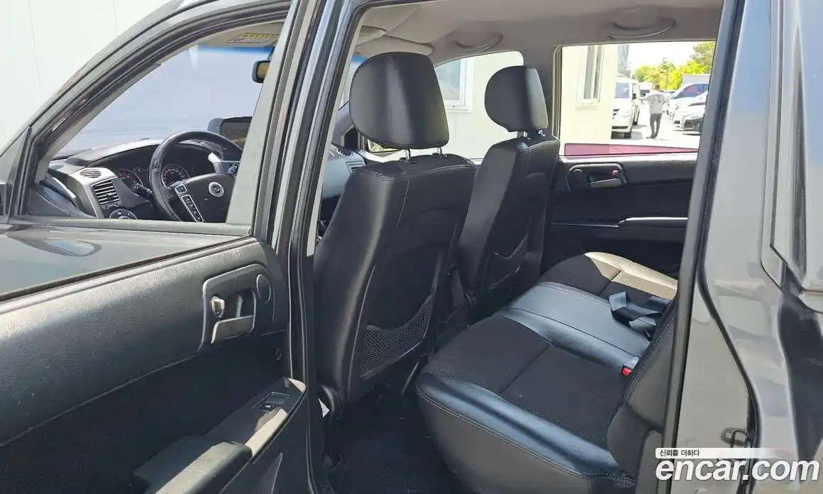 SsangYong Korando 2014 2.0 автомат (гидро), фото 11