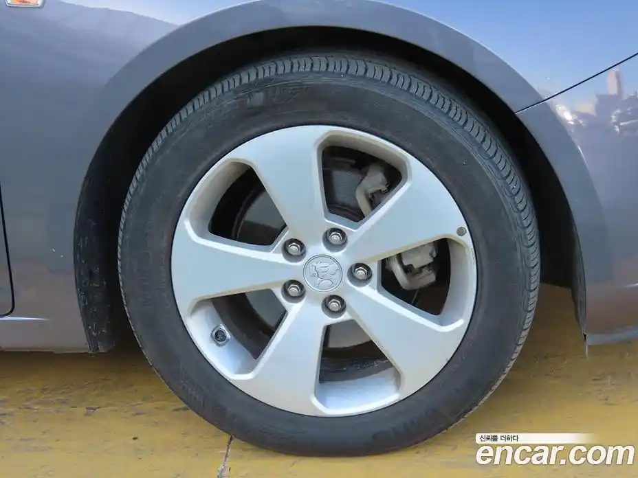 Chevrolet Lacetti 2011 2.0 автомат (гидро), фото 19