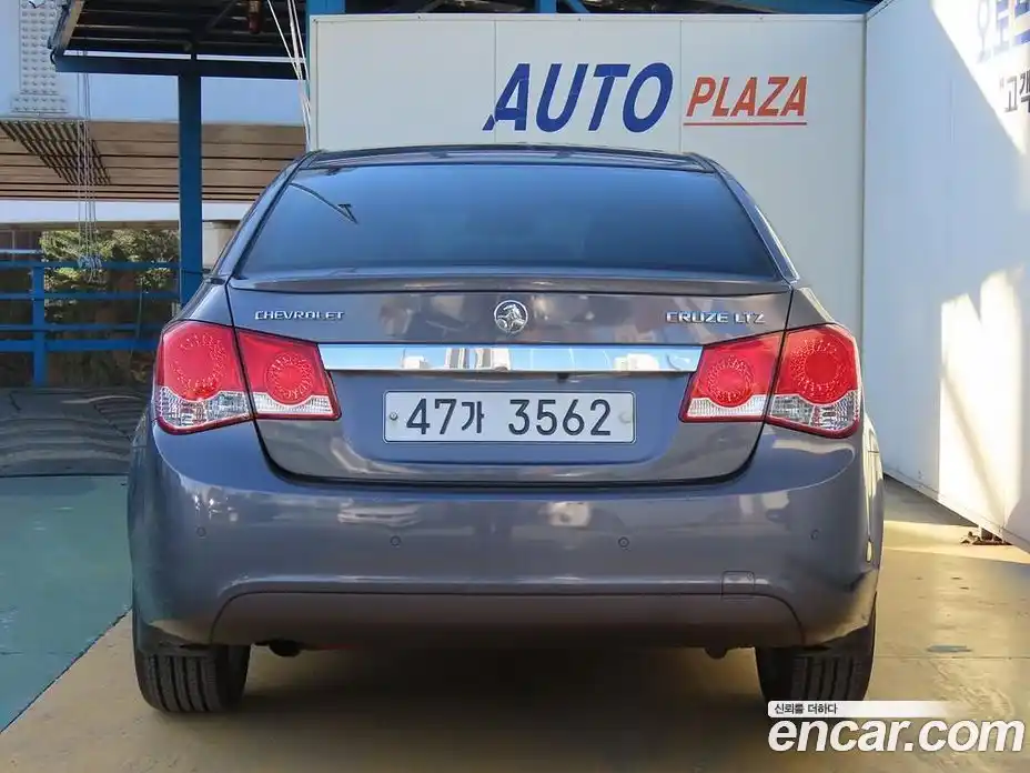 Chevrolet Lacetti 2011 2.0 автомат (гидро), фото 3