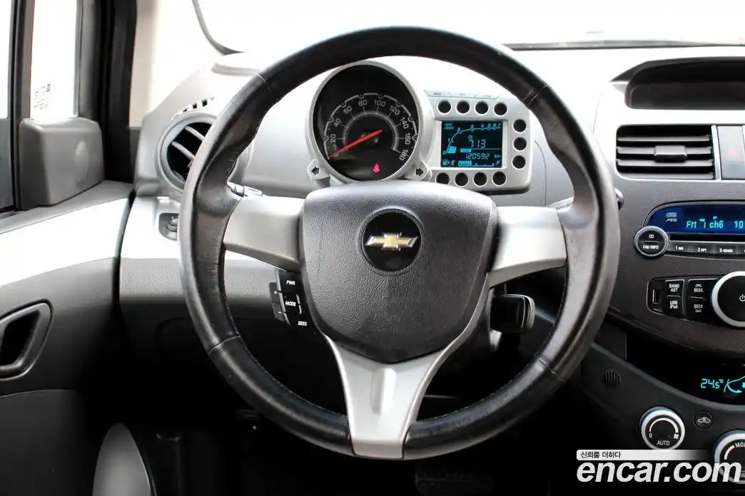 Chevrolet Spark 2012 1.0 гидро, фото 12