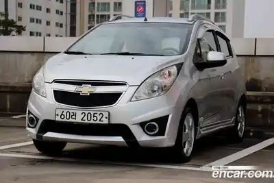 Chevrolet Spark 2012 1.0 гидро, миниатюра 2