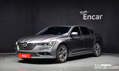 Renault SM6